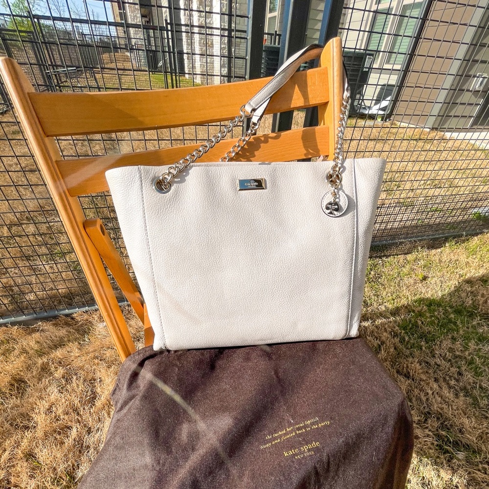 Kate Spade large chain tote